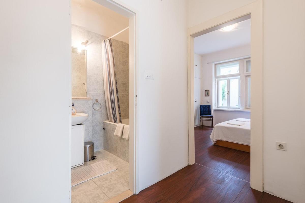 Apartment Nina